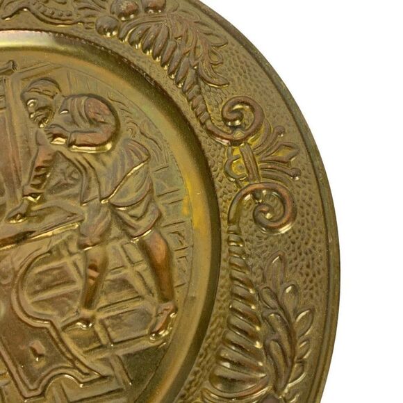 Elpec England Brass Chargers Plates Embossed Pub Tavern Scenes Vtg Wall Decor - Picture 10 of 13
